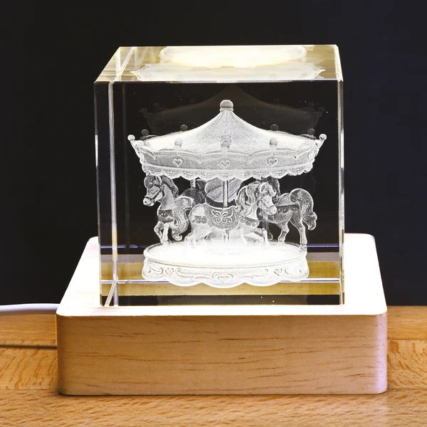 CUBO VETRO CON BASE IN LEGNO E LED “GIOSTRA”