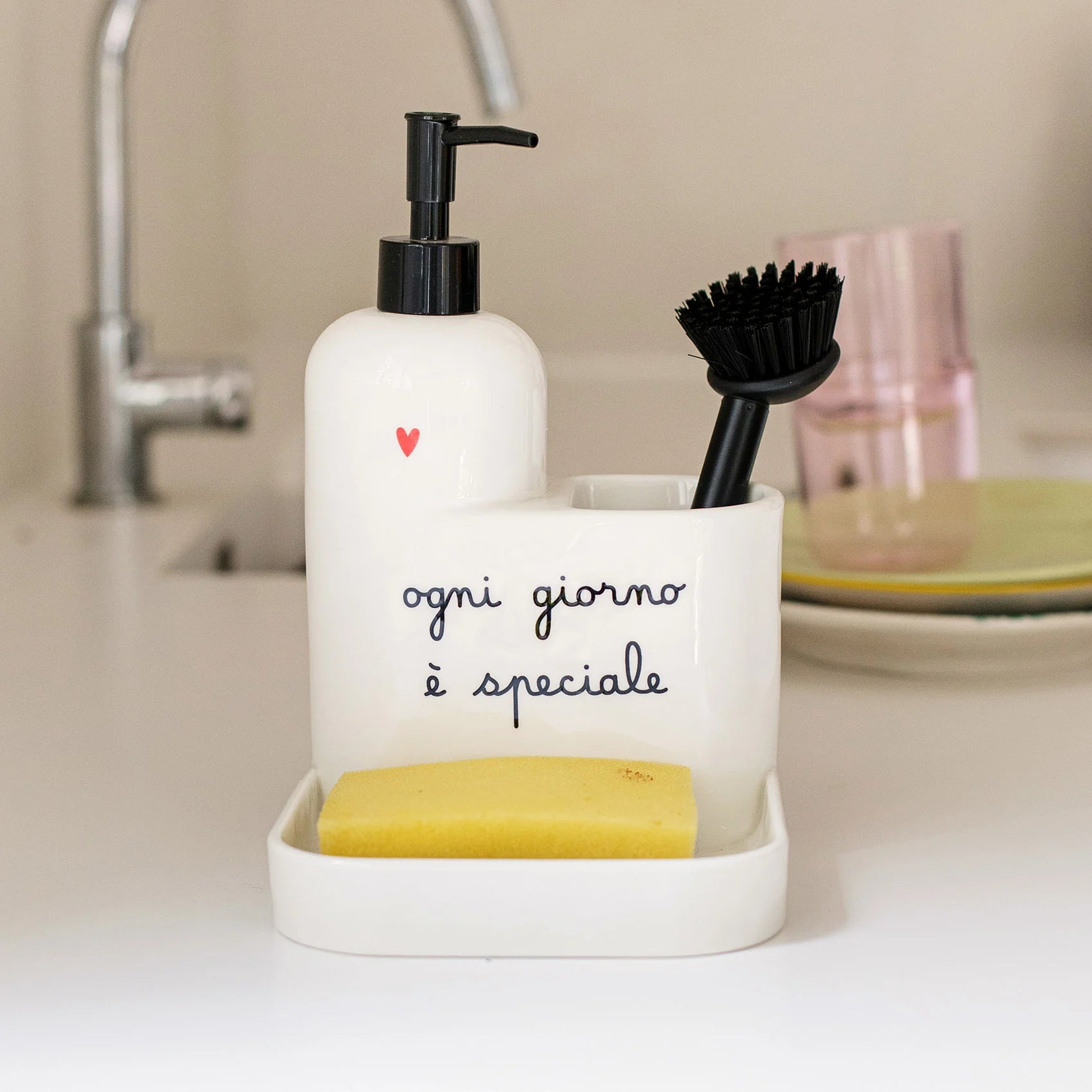 Dosasapone Plus bianco Ogni giorno è speciale