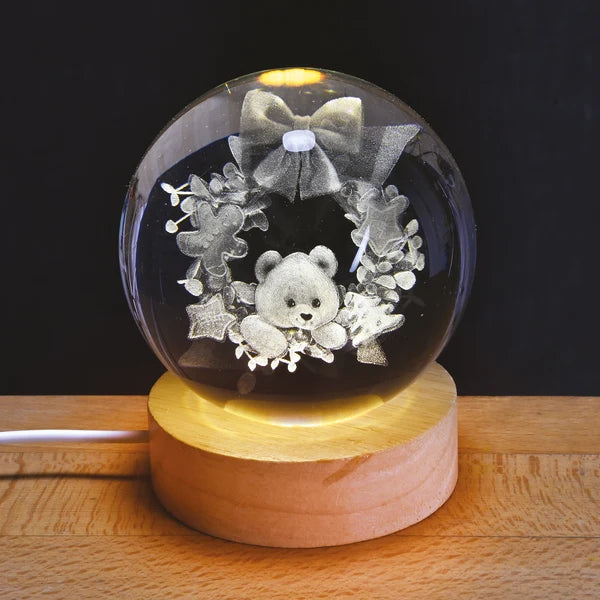 SFERA VETRO CON BASE IN LEGNO E LED “ORSETTO”