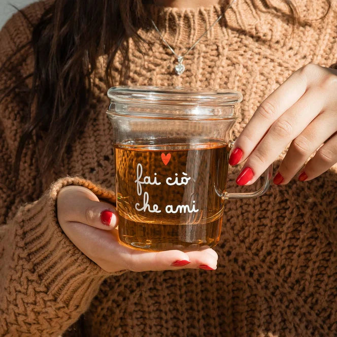 Mug con Infusore Fai ciò che ami